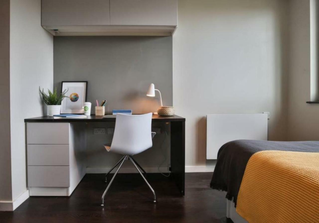 Apartment Hashtag South Bank Campus London